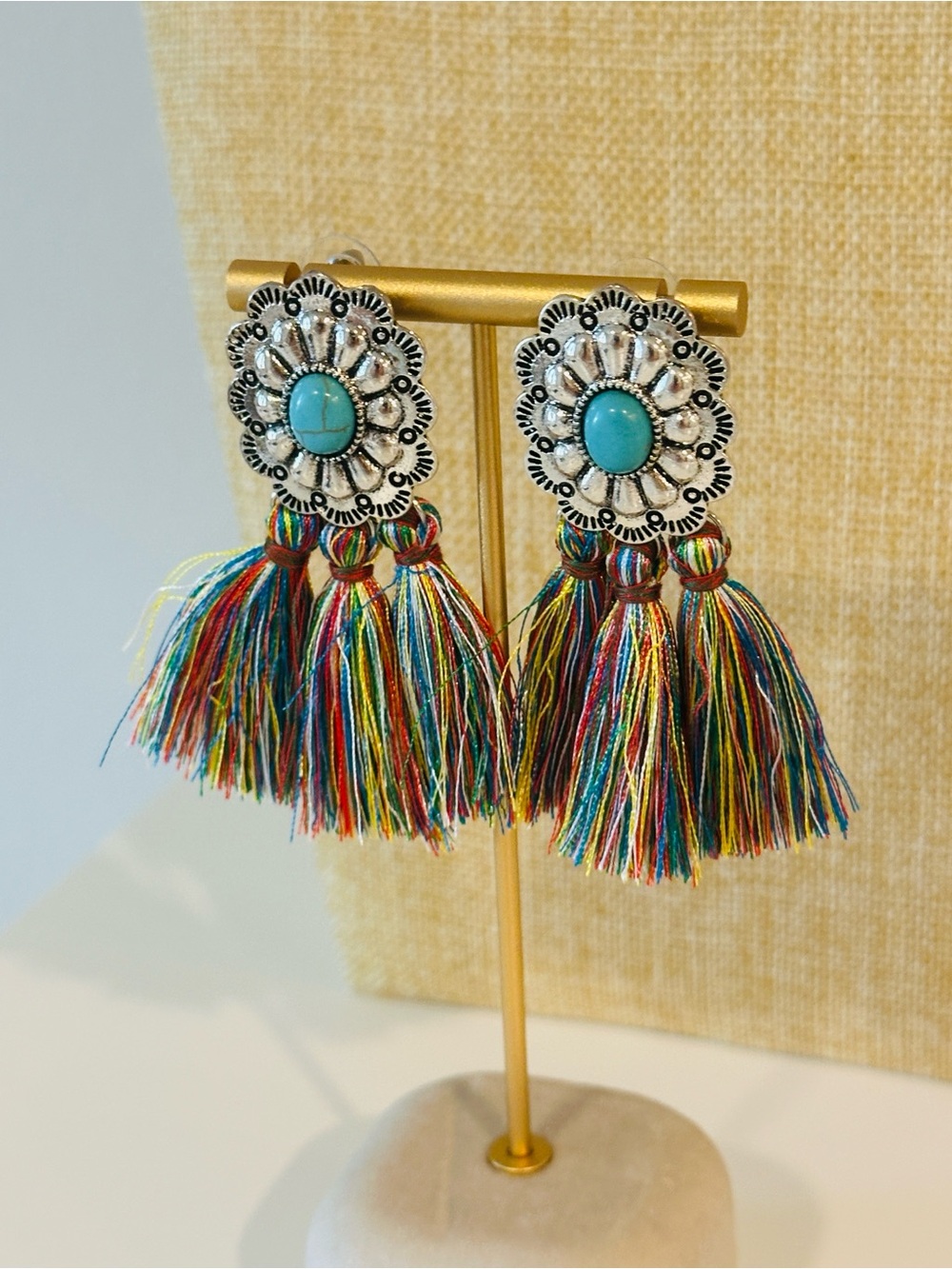 Fashion Jewelry Multicolor Tassel Earrings with Turquoise Center